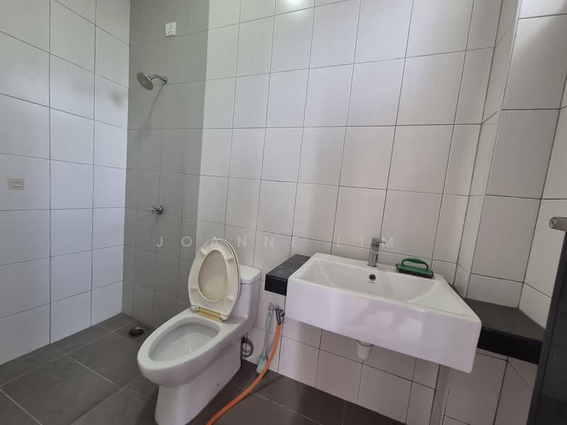 Rumah Teres 2 Tingkat untuk Dijual di Taman Satu Krubong (Krubong) - Joanne Lim - Bathroom - PropertyGuru.com.my