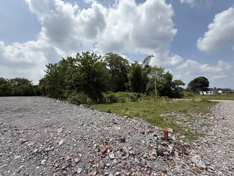 Residential Land for Sale in Kampung Gong Kiat (Kepung) - Alias Bin Mohamad - Exterior - PropertyGuru.com.my