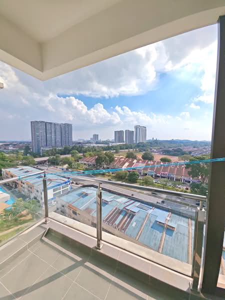 Servis Apartment untuk Dijual di D'Inspire Residence (Inspira Bestari) - Sandry Ong - Balcony - PropertyGuru.com.my