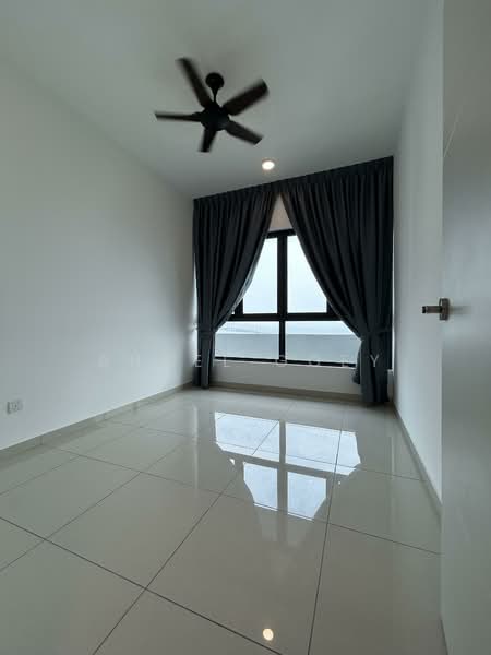 Condominium for Rent at Waterside Residence - Angel Goey - 2nd Bedroom - PropertyGuru.com.my