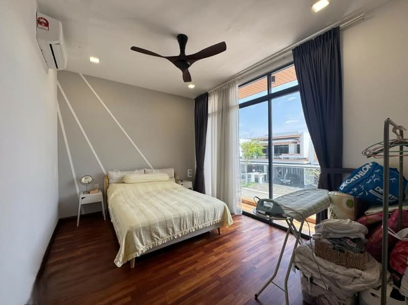 Rumah Teres 2 Tingkat untuk Dijual di Eco Sanctuary (Telok Panglima Garang) - Daniel Kok - Bedroom - PropertyGuru.com.my