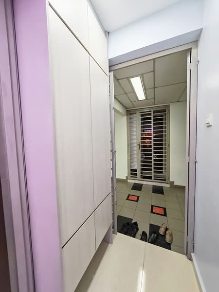 Service Residence for Rent at Koi Kinrara - Chow Kok Toong - Entrance - PropertyGuru.com.my