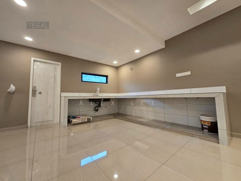 Rumah Teres 1 Tingkat untuk Dijual di Klang (Selangor) - Alex Lee - Kitchen - PropertyGuru.com.my