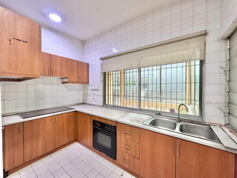 2-storey Terraced House for Sale in Taman Setiawangsa (Setiawangsa) - Faliyana binti Muda - Kitchen - PropertyGuru.com.my