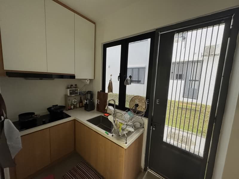 2-storey Terraced House for Rent in Bandar Gamuda Gardens (Rawang) - Chris See - Kitchen - PropertyGuru.com.my