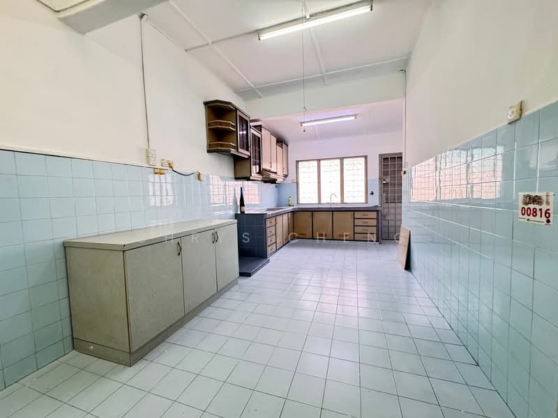 1-storey Terraced House for Sale in Johor Bahru (Johor) - Chrys Cheng - Kitchen - PropertyGuru.com.my