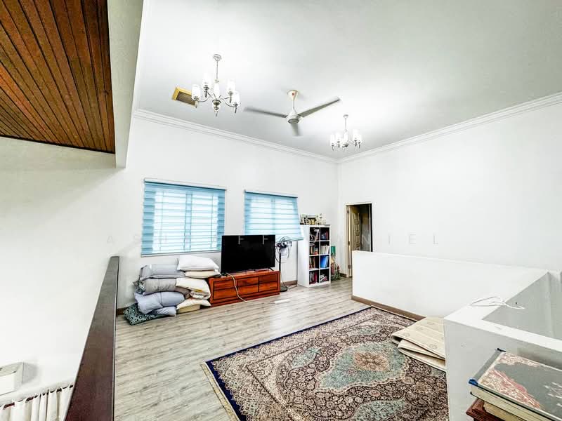 For Sale - Kampung Jalan Kebun