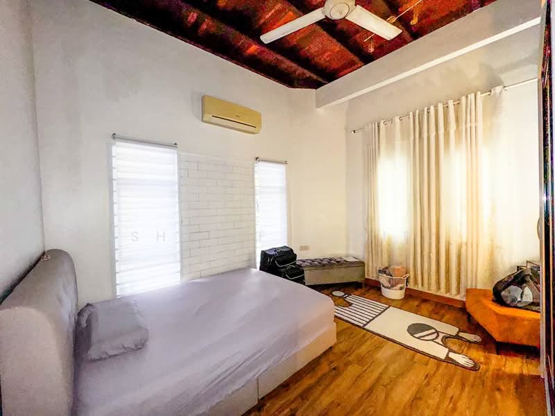 For Sale - Kampung Jalan Kebun