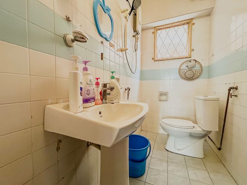 Kondominium untuk Dijual di Le Jardine Condominium - Faliyana binti Muda - Bathroom - PropertyGuru.com.my