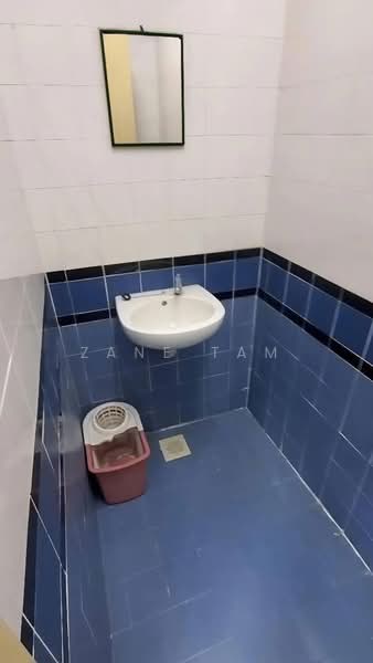 Shop / Office for Rent in Bayan Lepas (Penang) - Zane Tam - Bathroom - PropertyGuru.com.my
