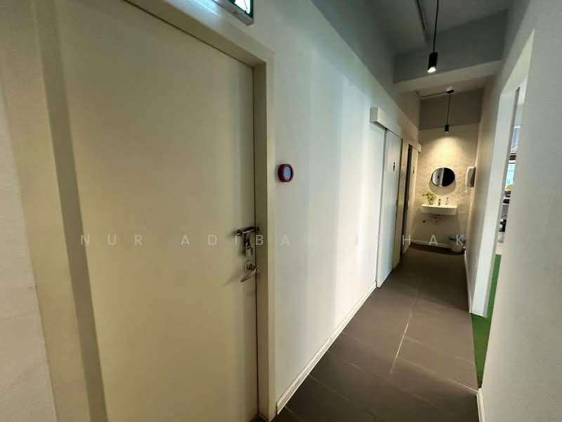 Office for Sale in Petaling Jaya (Selangor) - Nur Adibah Ishak - Corridor - PropertyGuru.com.my