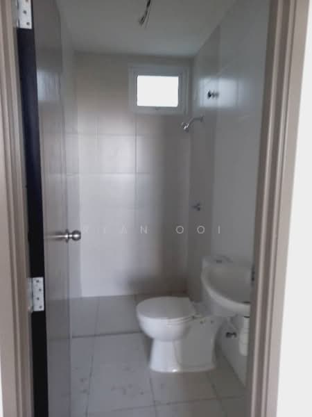 Kondominium untuk Dijual di D'Aman Residence - Ryan Ooi - Bathroom - PropertyGuru.com.my
