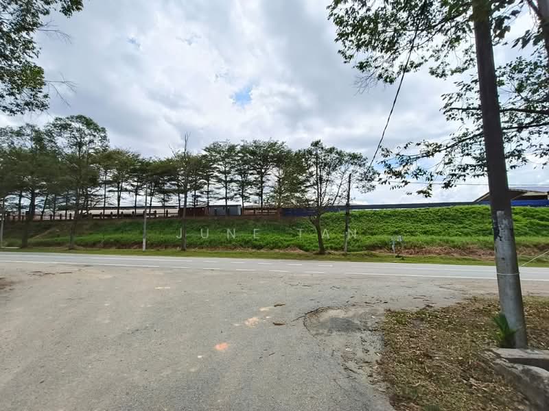 Agricultural Land for Sale in Bukit Batu (Sedenak) - June Tan - PropertyGuru.com.my