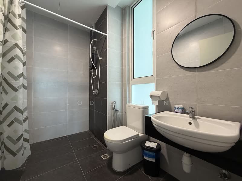 Condominium for Sale at D'Festivo Residences - Jodie Kuan - Master Bedroom Ensuite Bathroom - PropertyGuru.com.my