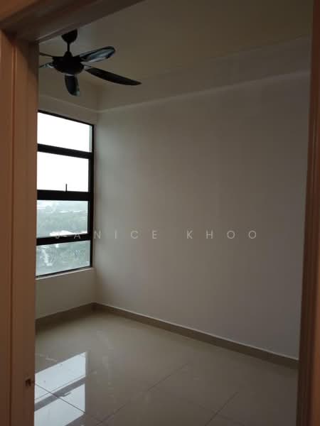 Service Residence for Sale at D'Summit Residences - Janice Khoo - Interior - PropertyGuru.com.my
