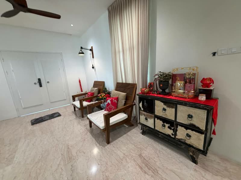 Bungalow for Sale in Bemban (Melaka) - Khin Fai . - Living Room - PropertyGuru.com.my