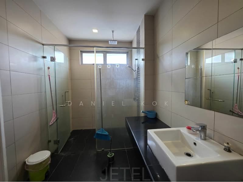 Semi-Detached House for Sale in Ambang Botanic 2 (Klang) - Daniel Kok - Bathroom - PropertyGuru.com.my