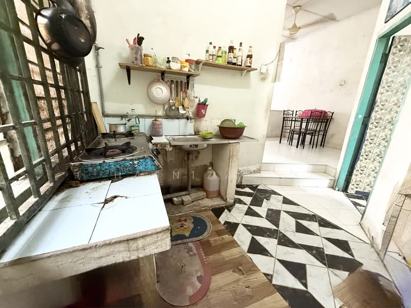 1-storey Terraced House for Sale in Taman Remia (Bukit Mertajam) - Hasnizam . - Kitchen - PropertyGuru.com.my