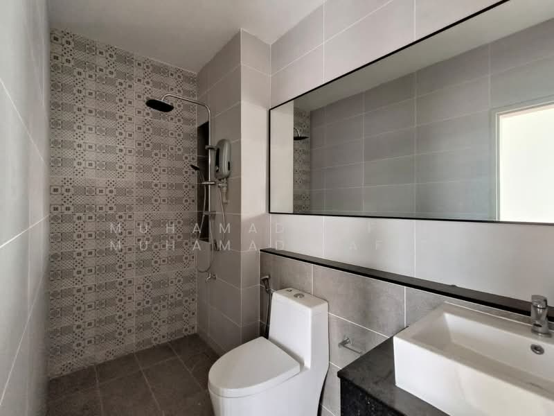 2-storey Terraced House for Sale in Elmina (Shah Alam) - Muhamad Irfan Muhamad Hafiz - Bathroom - PropertyGuru.com.my