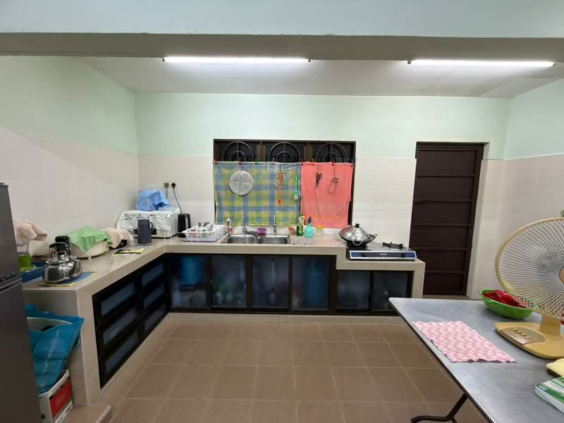 Rumah Teres 2 Tingkat untuk Dijual di Cheras (Kuala Lumpur) - Hugo Gooi - Kitchen - PropertyGuru.com.my