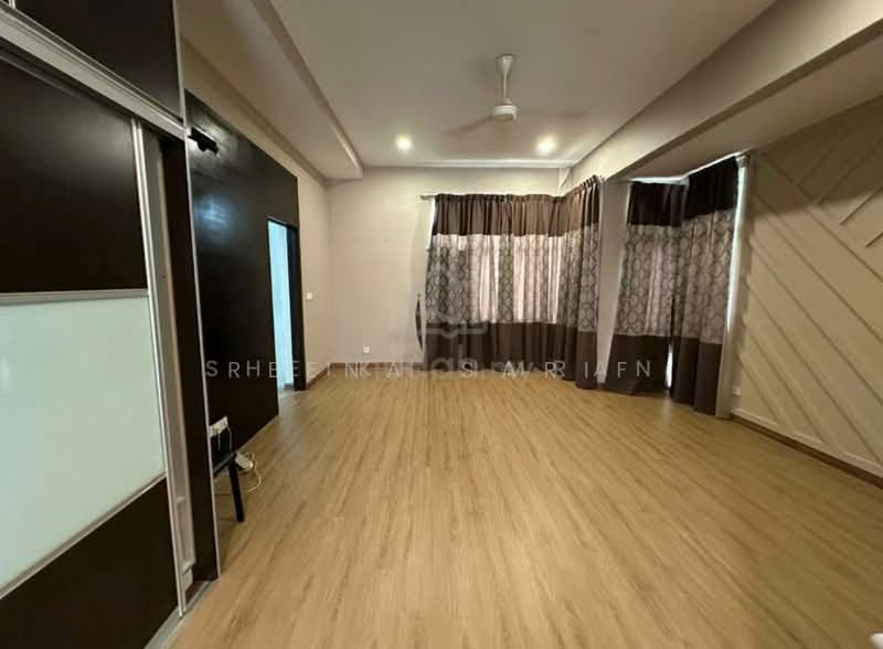2-storey Terraced House for Sale in Bukit Jelutong (Shah Alam) - Reena Sarif - Living Room - PropertyGuru.com.my