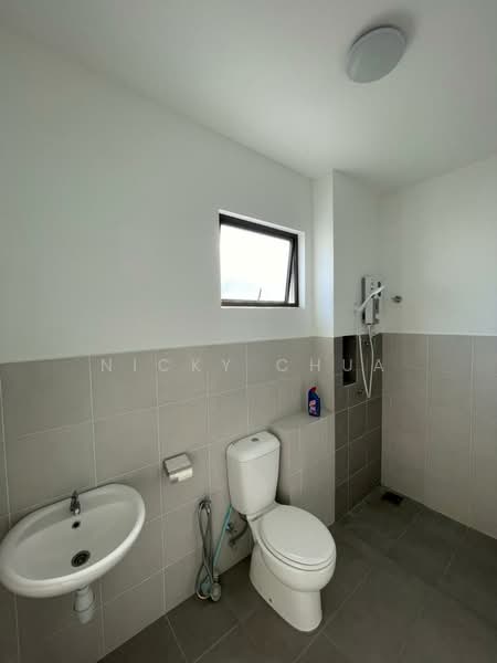 2-storey Terraced House for Sale in Seremban 2 (Negeri Sembilan) - Nicky Chua - Bathroom - PropertyGuru.com.my