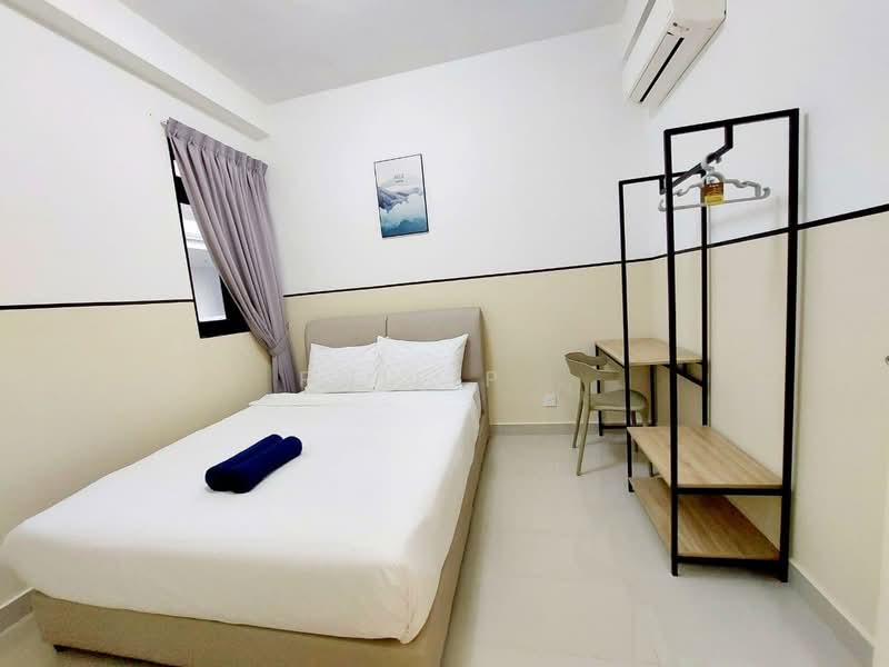 Servis Apartment untuk Dijual di Meridin Executive Suites @ The Meridin - Philip . - Bedroom - PropertyGuru.com.my