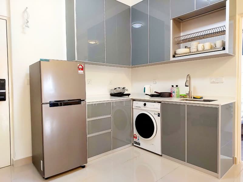Servis Apartment untuk Dijual di Meridin Executive Suites @ The Meridin - Philip . - Kitchen - PropertyGuru.com.my