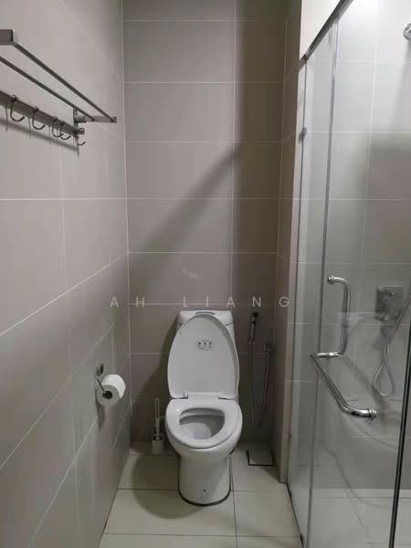 Service Residence for Sale at Green Haven - Ah Liang - Bathroom - PropertyGuru.com.my
