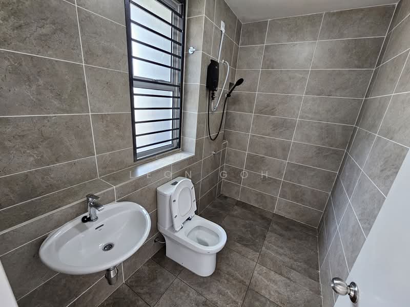 2-storey Terraced House for Rent in Tanjong Duabelas (Selangor) - Leon Goh - Bathroom - PropertyGuru.com.my
