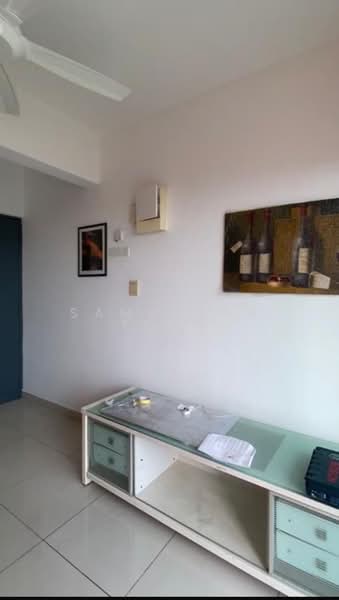 Servis Apartment untuk Dijual di Vida Heights - Samantha Teng - Living Room - PropertyGuru.com.my