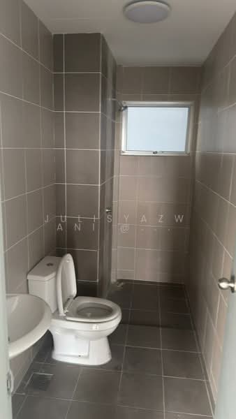 Apartment for Rent at Residensi Brickfields - Julisyazwani @ Wani - Bathroom - PropertyGuru.com.my