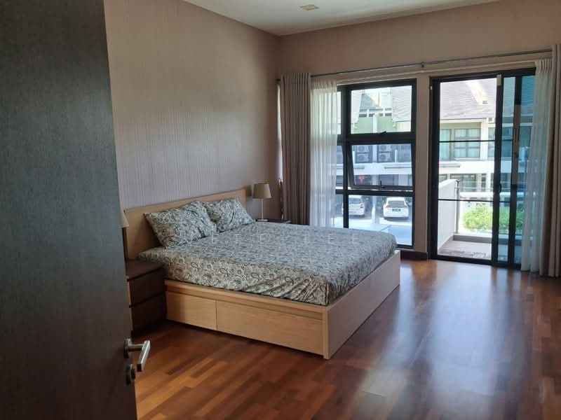 Rumah Teres untuk Disewa di Iskandar Puteri (Nusajaya) (Johor) - Jeff Lee - Bedroom - PropertyGuru.com.my