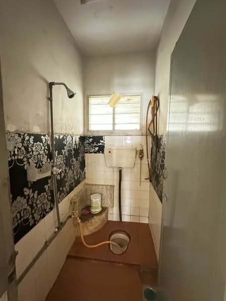 2-storey Terraced House for Sale in Taman Cenderawasih (Kuantan) - Mohammad Azizi - PropertyGuru.com.my