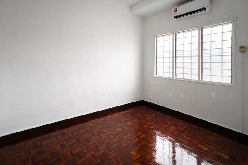 2-storey Terraced House for Sale in Usj 9 (Subang Jaya) - Mohd Firdaus Salim - Interior - PropertyGuru.com.my