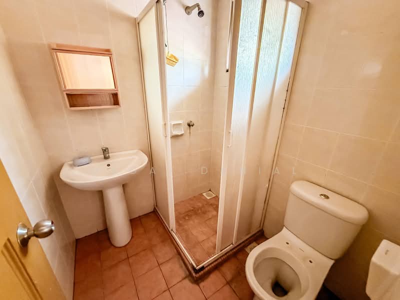 Semi-Detached House for Sale in Putrajaya (Putrajaya) - Megat Danial - Bathroom - PropertyGuru.com.my