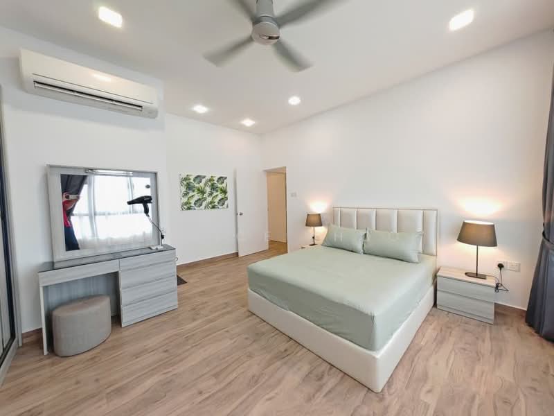 Service Residence for Sale at D'Summit Residences - Janice Khoo - Bedroom - PropertyGuru.com.my