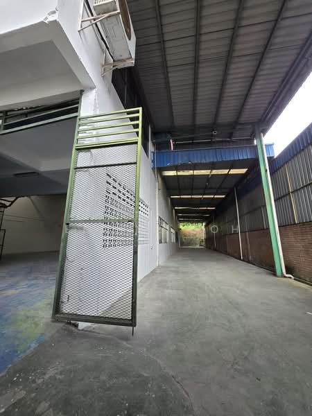 Kilang untuk Disewa di Taman Desa Cemerlang (Ulu Tiram) - Elaine Goh - Exterior - PropertyGuru.com.my