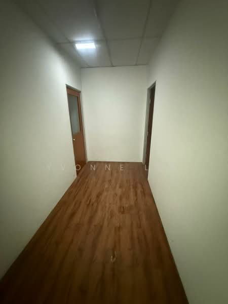 Kedai untuk Disewa di Taman Desa Cemerlang (Ulu Tiram) - Yvonne Lim - Corridor - PropertyGuru.com.my