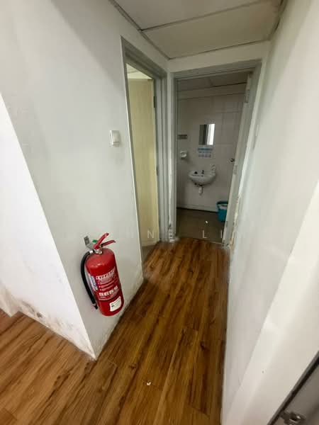 Kedai untuk Disewa di Taman Desa Cemerlang (Ulu Tiram) - Yvonne Lim - Corridor - PropertyGuru.com.my