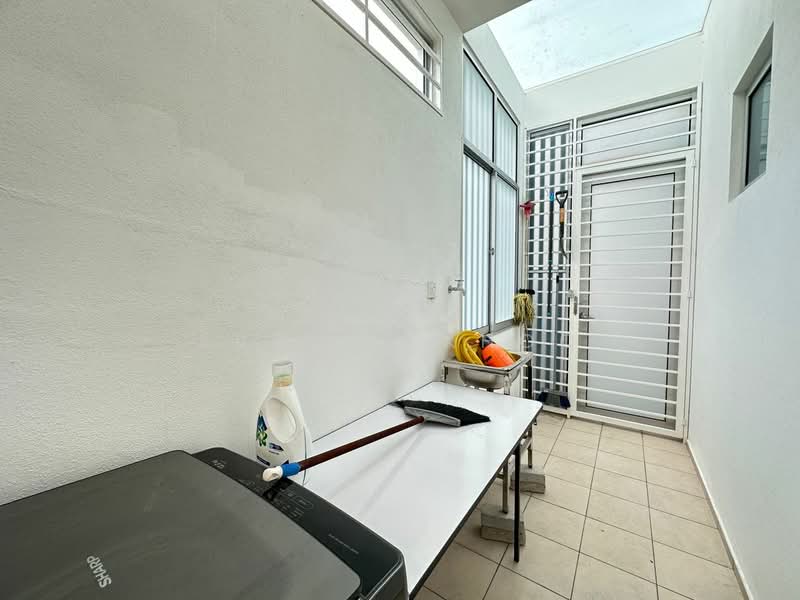 2-storey Terraced House for Sale in Bandar Gamuda Gardens (Rawang) - Evelyn Khoo - Back Yard - PropertyGuru.com.my