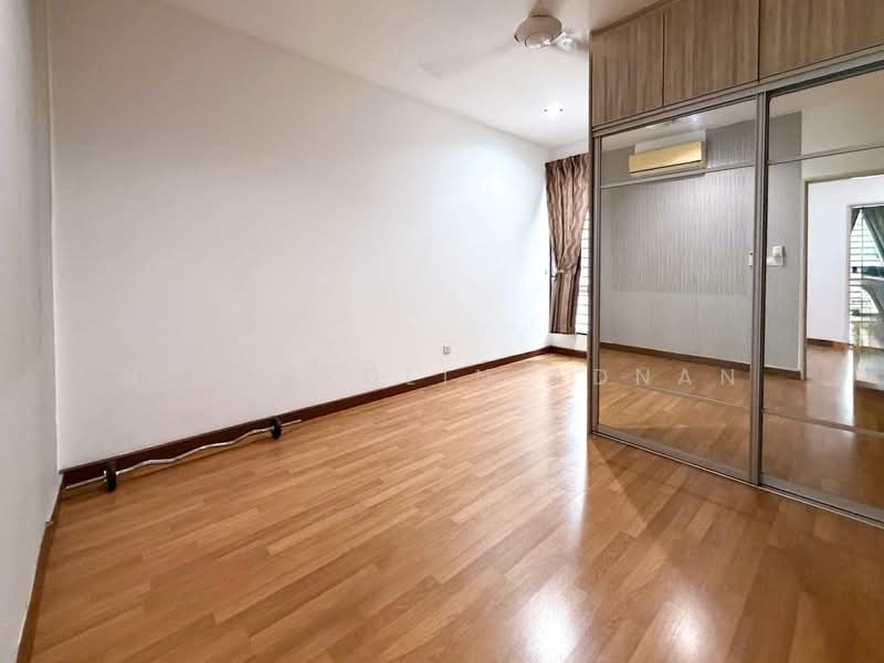 Rumah Teres 3 Tingkat untuk Dijual di Cyberjaya (Selangor) - Nor Azdlin Adnan - Bedroom - PropertyGuru.com.my
