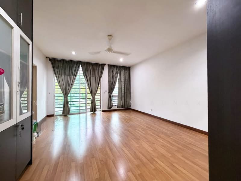 Rumah Teres 3 Tingkat untuk Dijual di Cyberjaya (Selangor) - Nor Azdlin Adnan - Living Room - PropertyGuru.com.my