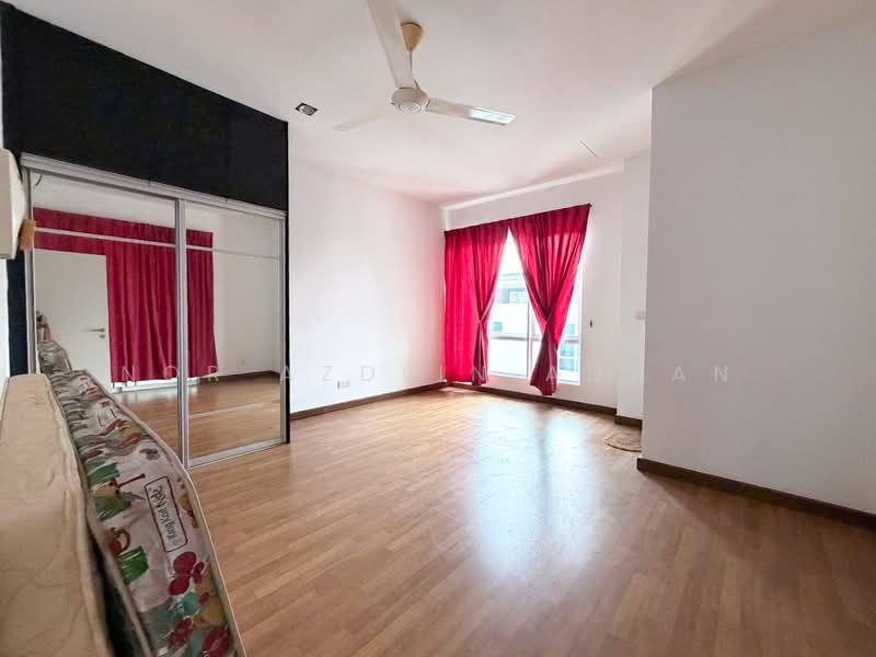 Rumah Teres 3 Tingkat untuk Dijual di Cyberjaya (Selangor) - Nor Azdlin Adnan - Bedroom - PropertyGuru.com.my