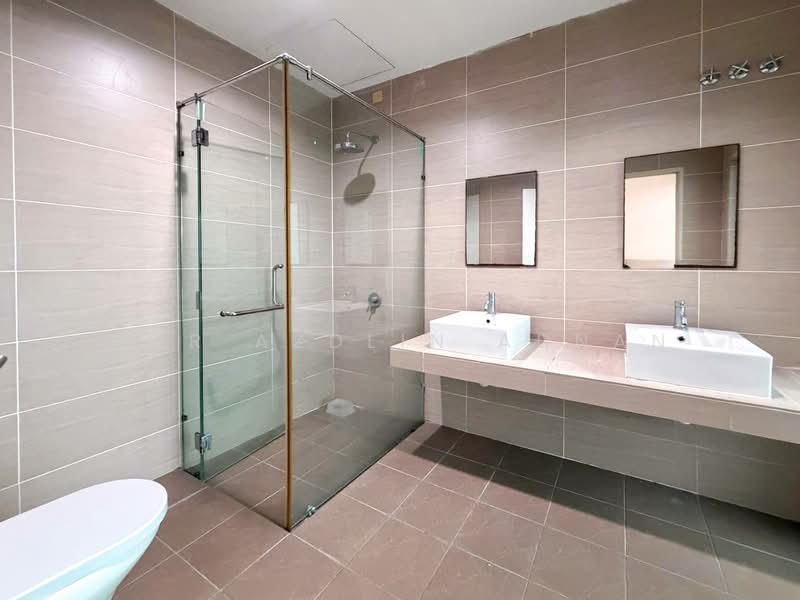 Rumah Teres 3 Tingkat untuk Dijual di Cyberjaya (Selangor) - Nor Azdlin Adnan - Bathroom - PropertyGuru.com.my