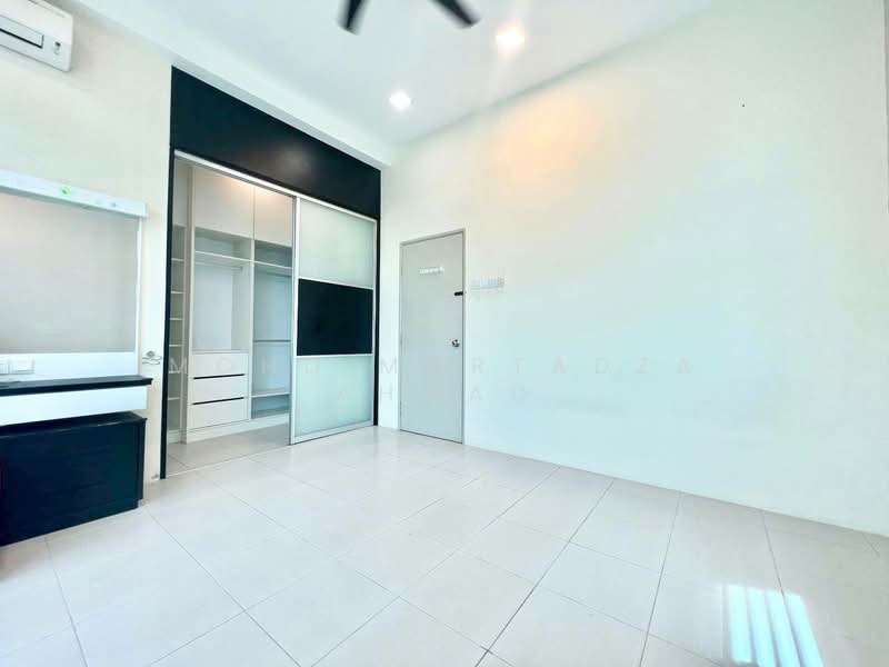 Cluster House for Sale in Bandar Saujana Putra (Tanjong Duabelas) - Mohd Mortadza Ahmad - Interior - PropertyGuru.com.my
