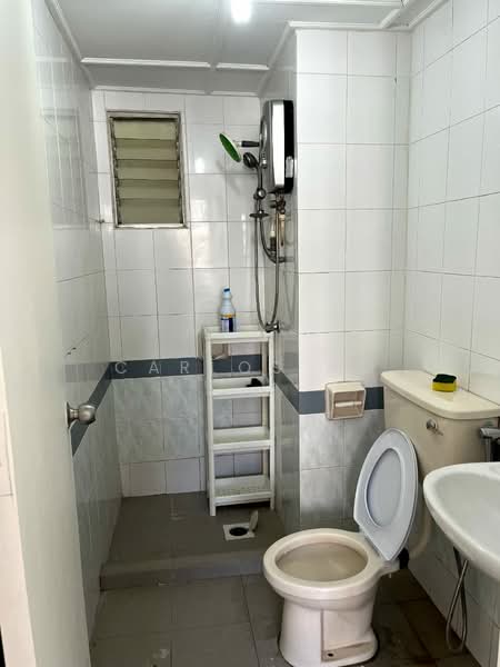 Service Residence for Rent at Rhythm Avenue - Carlos Ng - Bathroom - PropertyGuru.com.my
