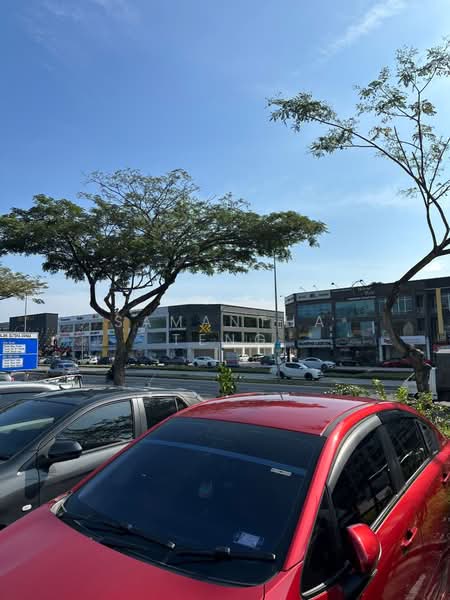 For Rent - Bukit Indah shoplot