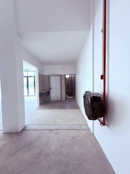 Factory for Rent in Perai (Penang) - Kelvin Ooi - Corridor - PropertyGuru.com.my