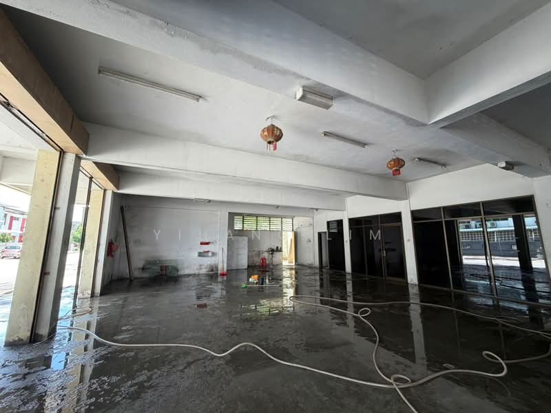 Shop for Rent in Butterworth (Penang) - Yihang Lim - Interior - PropertyGuru.com.my
